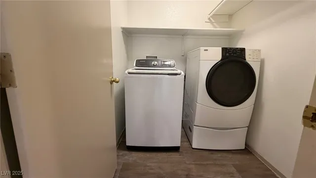 $2,050 | 9243 Sterling Hill Avenue, Las Vegas, NV 89148