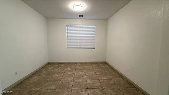$2,050 | 9243 Sterling Hill Avenue, Las Vegas, NV 89148