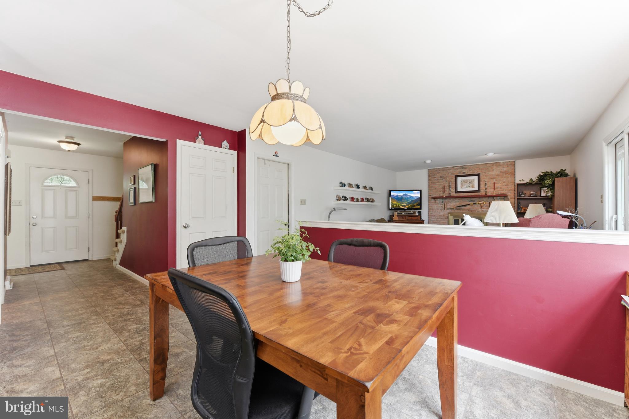 211 West Neversink Road Reading, PA 19606 - Photo 9 of 39 Gallery Image 9