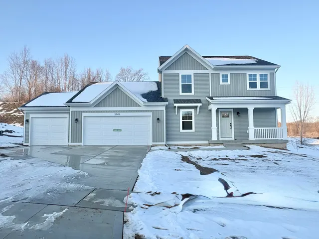 $539,900 | 5949 Valley Point Drive Southeast, Caledonia, MI 49316
