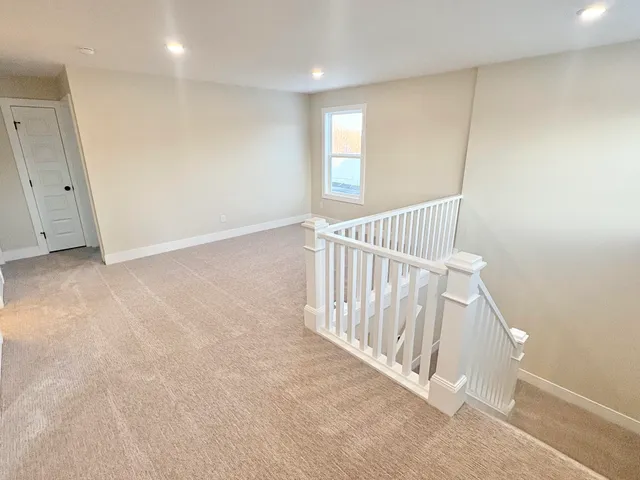 $539,900 | 5949 Valley Point Drive Southeast, Caledonia, MI 49316