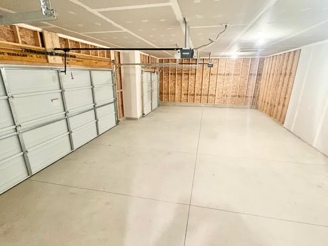 $539,900 | 5949 Valley Point Drive Southeast, Caledonia, MI 49316