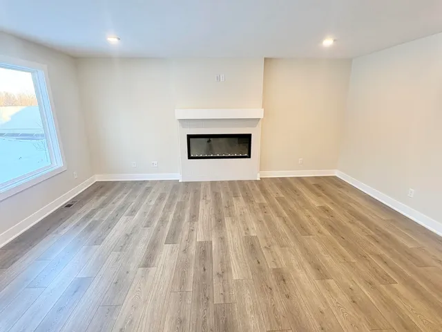 $539,900 | 5949 Valley Point Drive Southeast, Caledonia, MI 49316