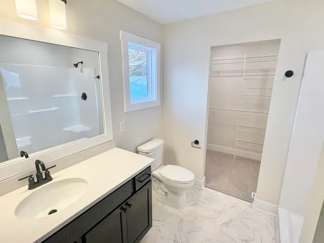 $539,900 | 5949 Valley Point Drive Southeast, Caledonia, MI 49316