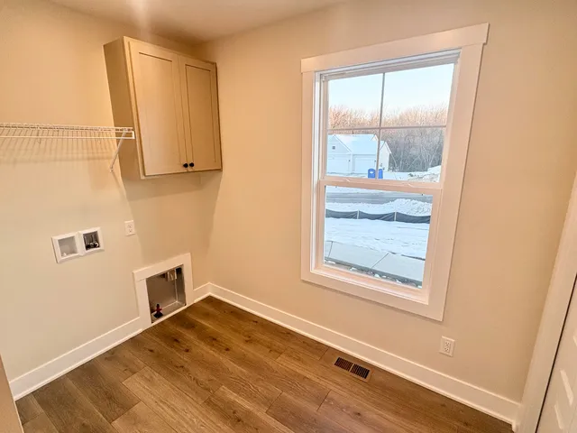 $539,900 | 5949 Valley Point Drive Southeast, Caledonia, MI 49316