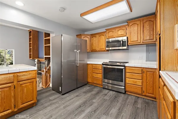 $895,000 | 21 Mt Baldy Road, Mount Baldy, CA 91759