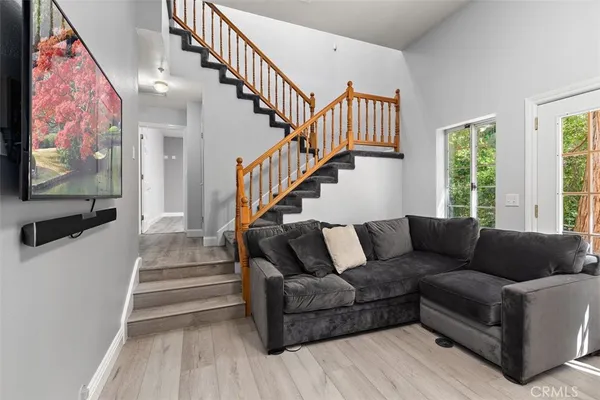 $895,000 | 21 Mt Baldy Road, Mount Baldy, CA 91759