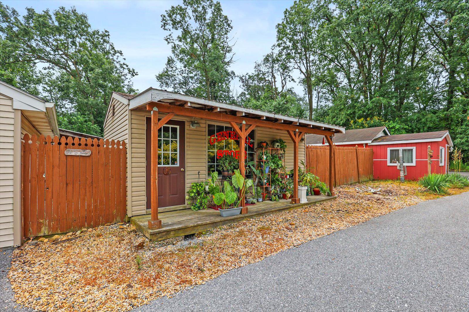 333 Newcomer Road Windsor, PA 17366 - Photo 67 of 112 General Store