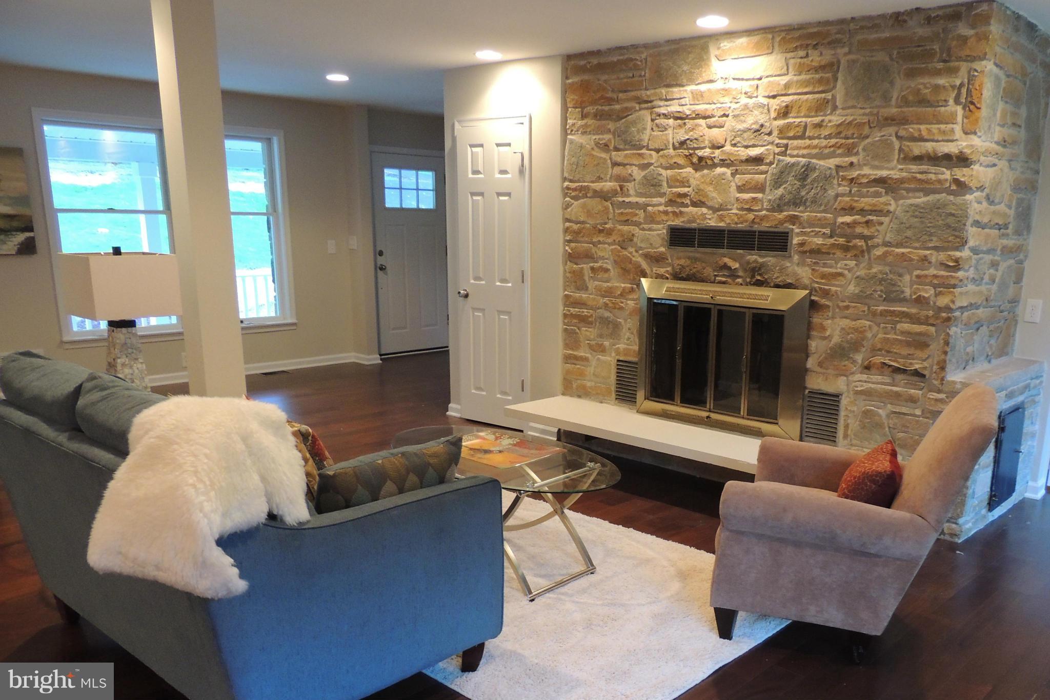 602 Powder Mill Road Fallston, MD 21047 - Photo 7 of 28 Living Room