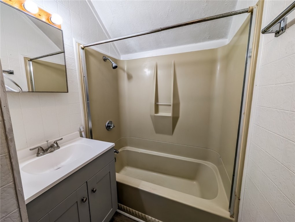 39 John Street Pawtucket, RI 02861 - Photo 40 of 50