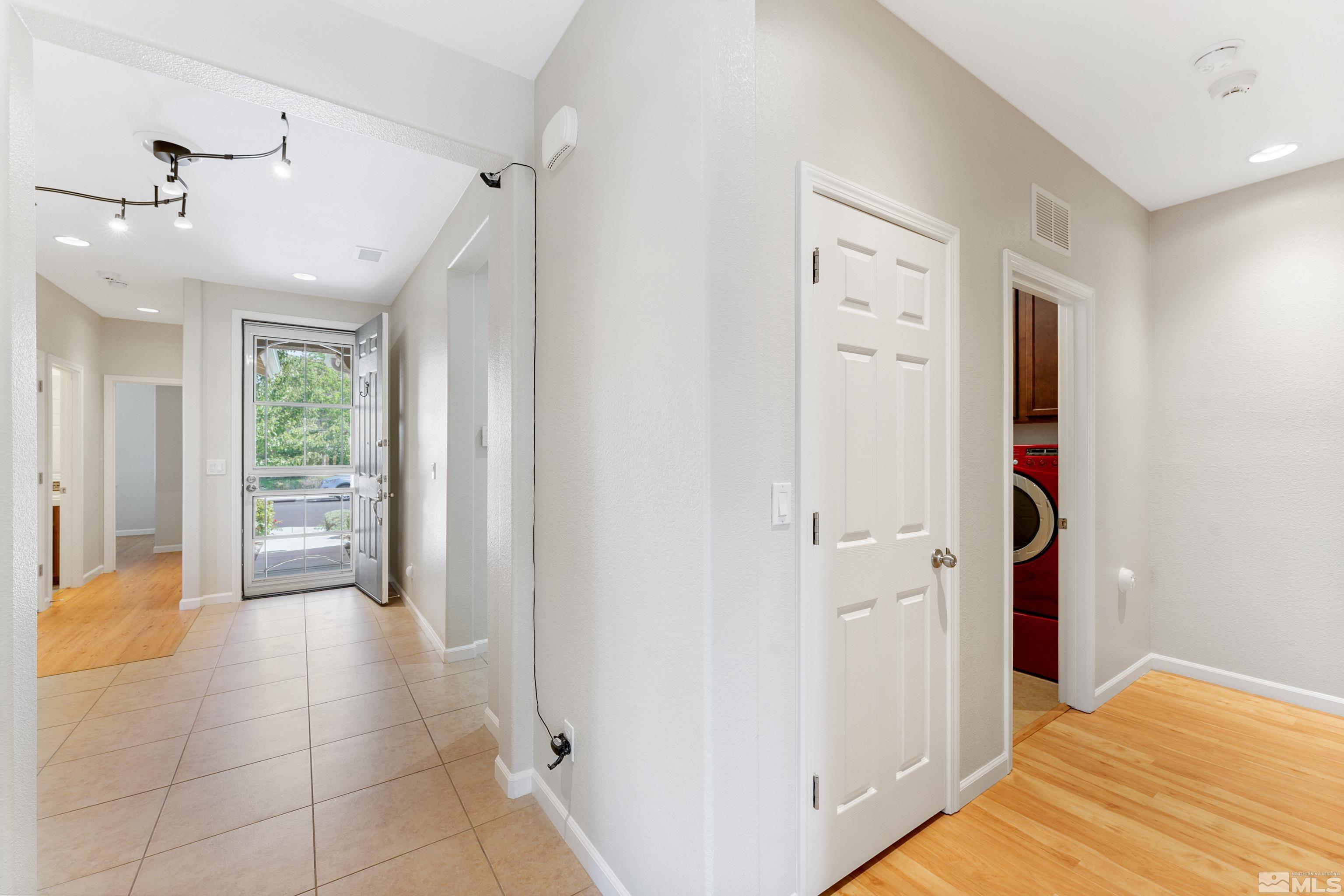 2195 Horse Prairie Road Reno, NV 89521 - Photo 17 of 39