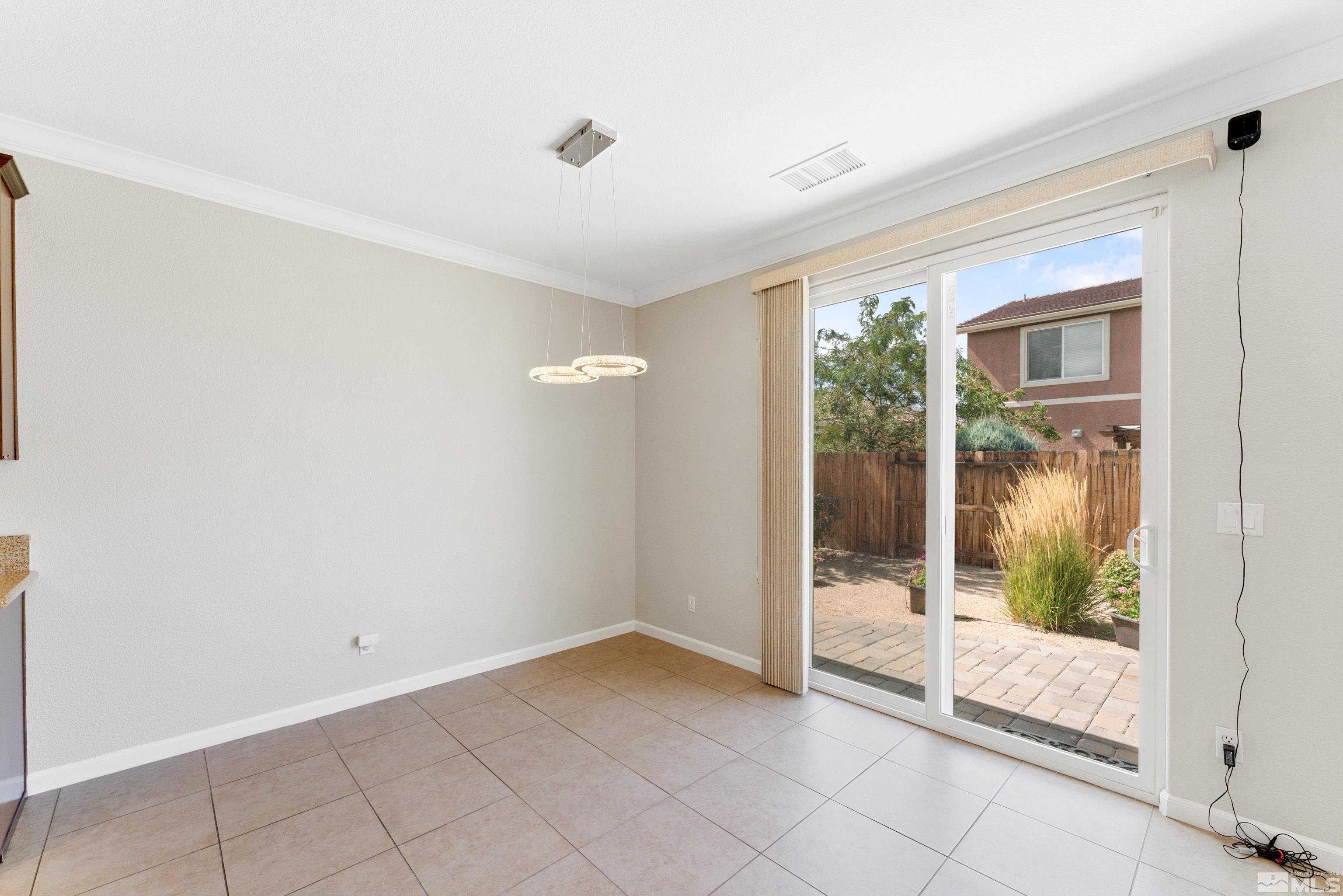 2195 Horse Prairie Road Reno, NV 89521 - Photo 25 of 39 a view of an empty room and window