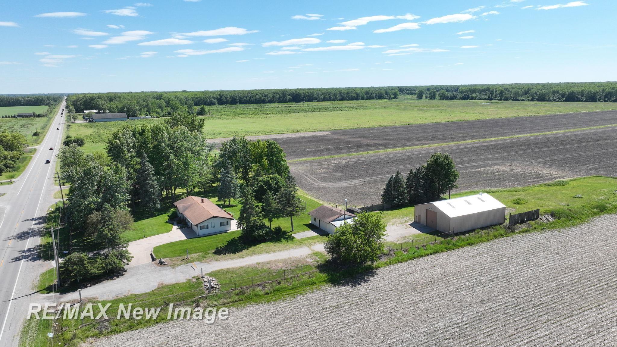 3980 East Road Saginaw, MI 48601 - Photo 4 of 44 50144522-cf1f7781-97a3-4d5b-8802-83a9f46b6bdb.JPG