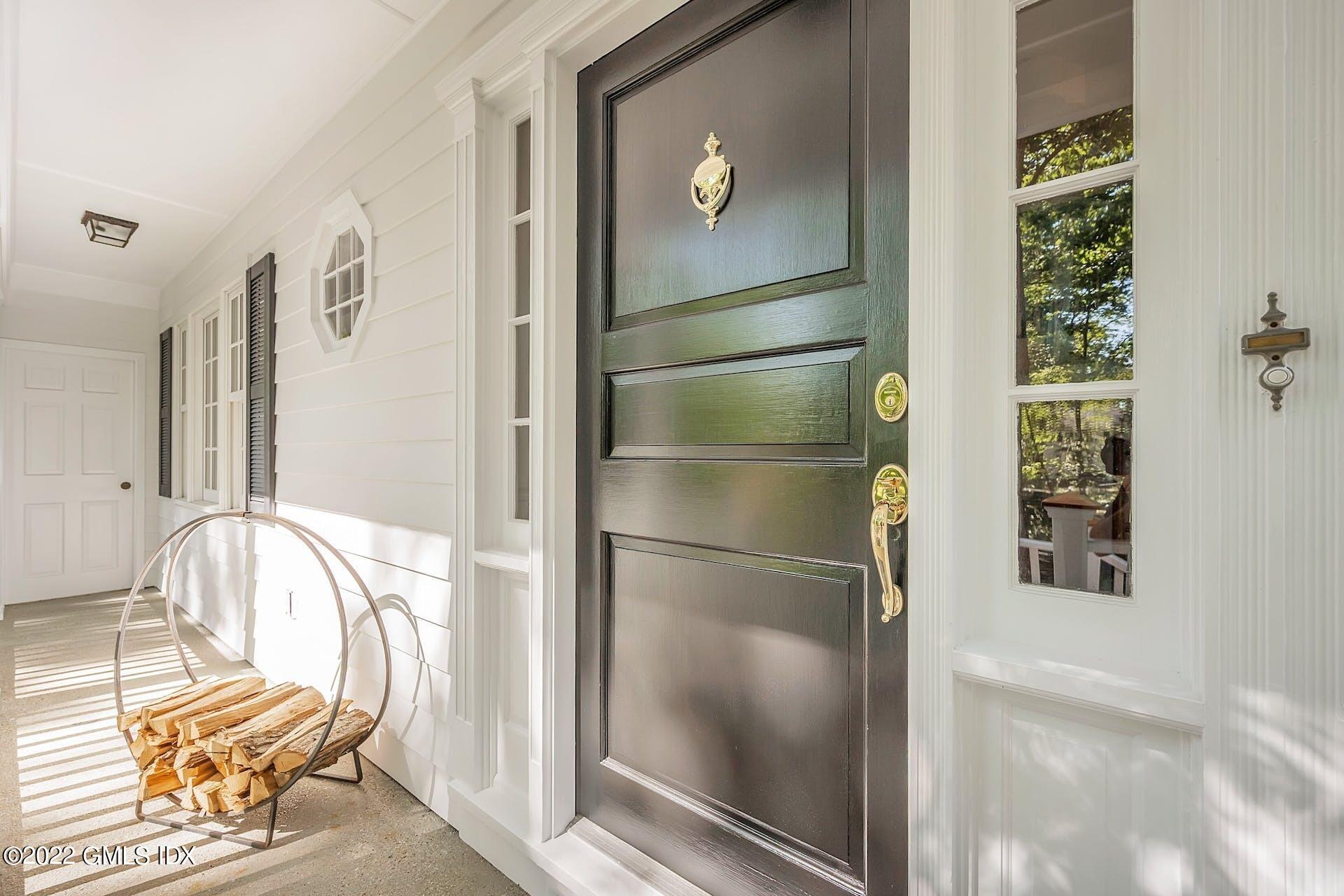 12 Frontier Road Cos Cob, CT 06807 - Photo 3 of 36