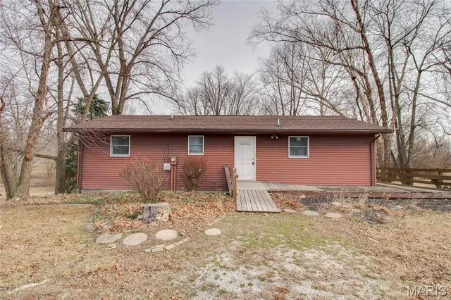 $150,000 | 23388 Glenda Avenue, Jerseyville, IL 62052