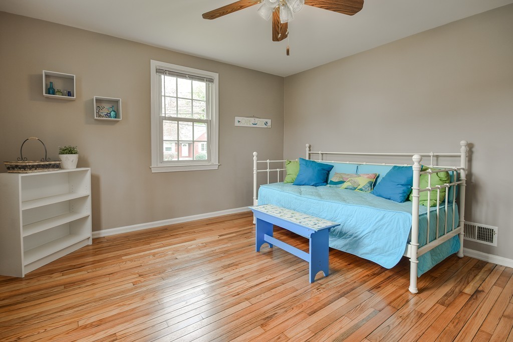 32 Fern Street Natick, MA 01760 - Photo 8 of 21 Gallery Image 8