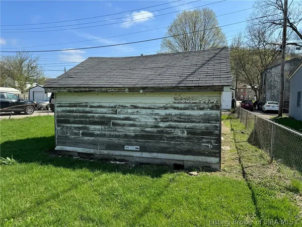 $45,000 | 801 Gerry Lane, Madison, IN 47250