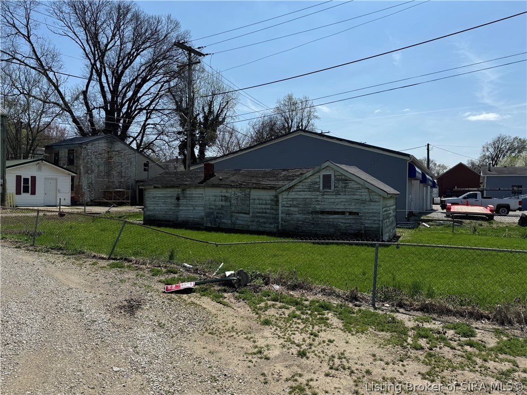 801 Gerry Lane Madison, IN 47250 - Photo 6 of 6