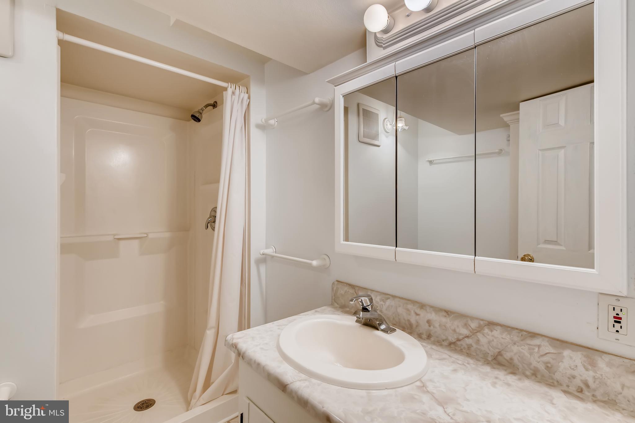 1181 Hampton Road Annapolis, MD 21409 - Photo 27 of 32 Lower Level Full Bath