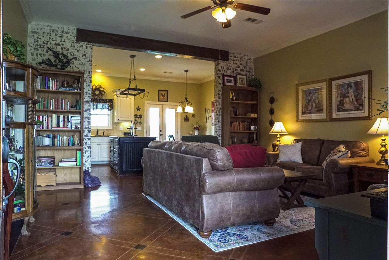 116 Runner's Way Canton, MS 39046 - Photo 2 of 32 Photo 2