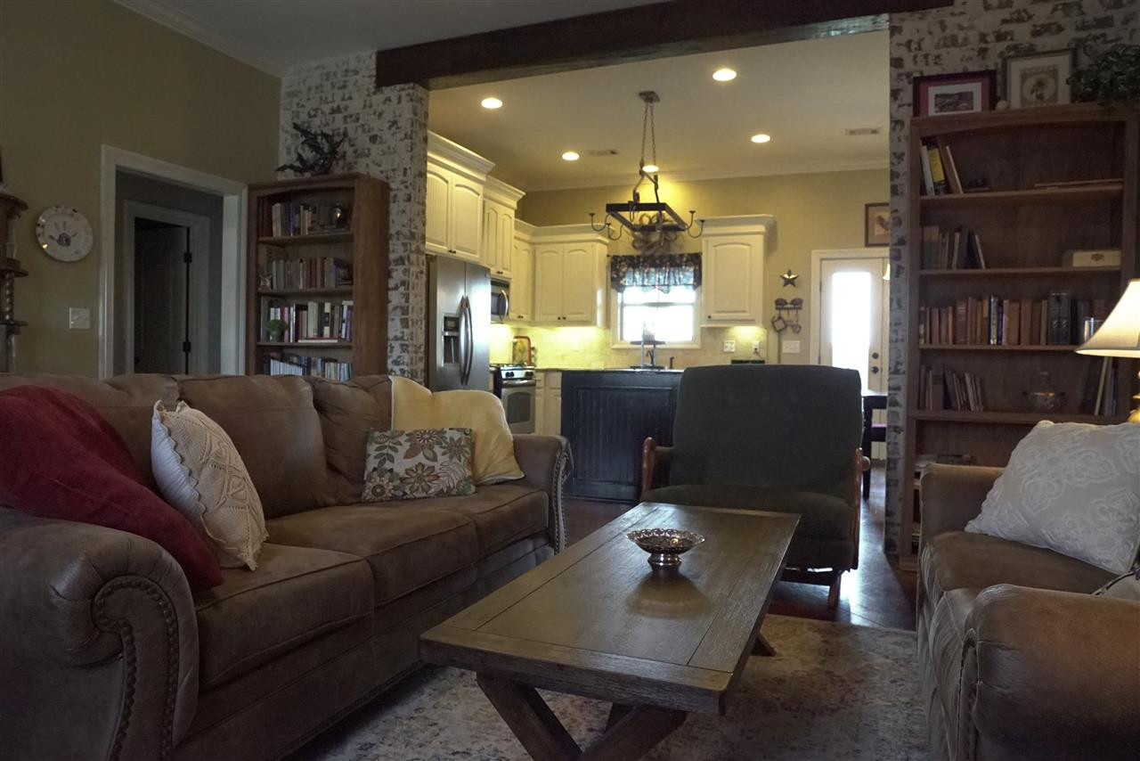 116 Runner's Way Canton, MS 39046 - Photo 3 of 32 Photo 3