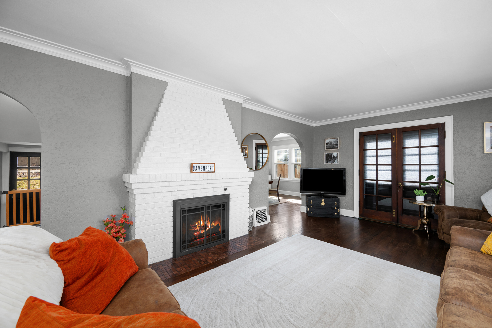 1435 Jersey Ridge Road Davenport, IA 52803 - Photo 6 of 43 Gallery Image 6