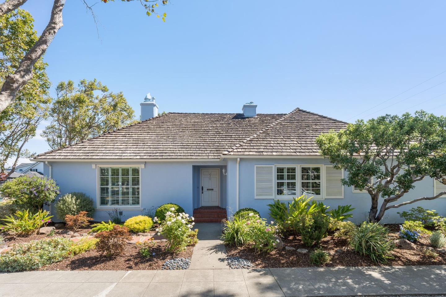 430 Bloomfield Road Burlingame, CA 94010 - Photo 1 of 53 Gallery Image 1