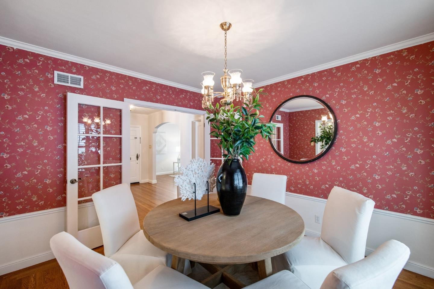 430 Bloomfield Road Burlingame, CA 94010 - Photo 19 of 53 Gallery Image 19