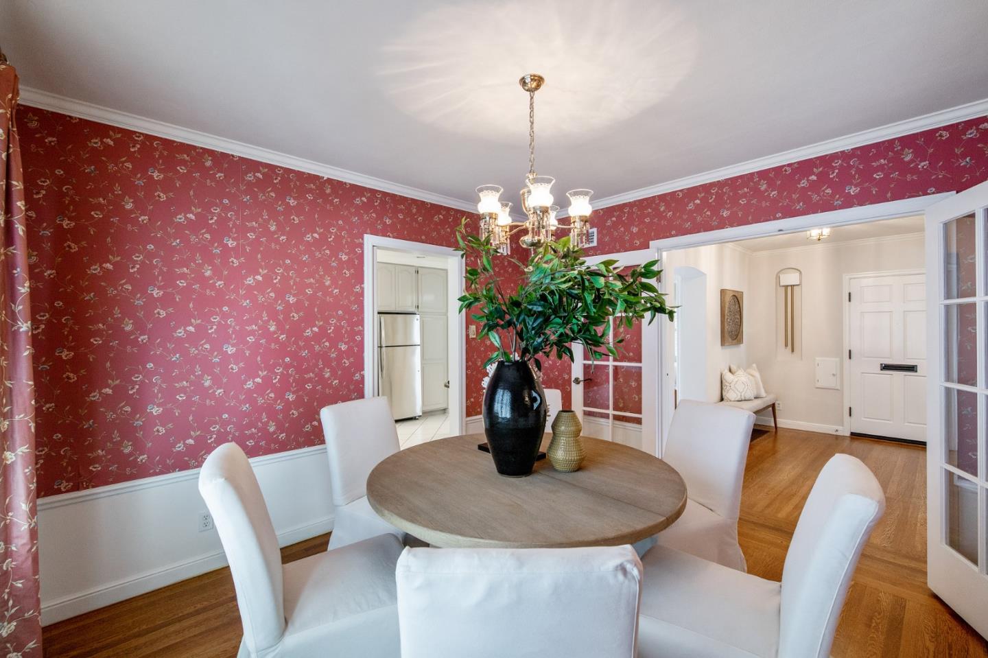 430 Bloomfield Road Burlingame, CA 94010 - Photo 21 of 53 Gallery Image 21