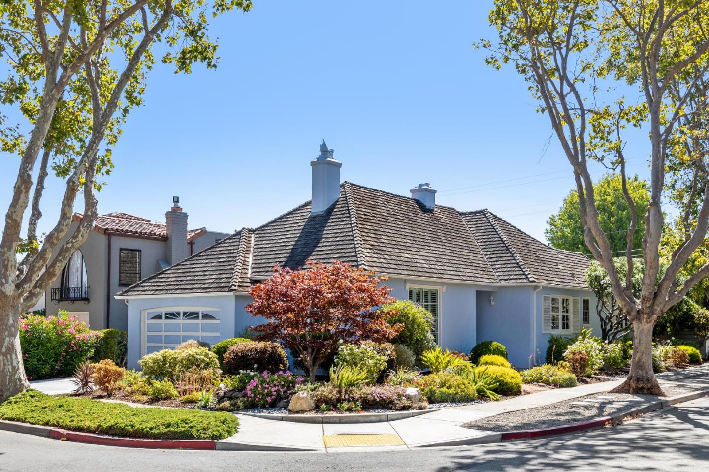 430 Bloomfield Road Burlingame, CA 94010 - Photo 4 of 53 Gallery Image 4