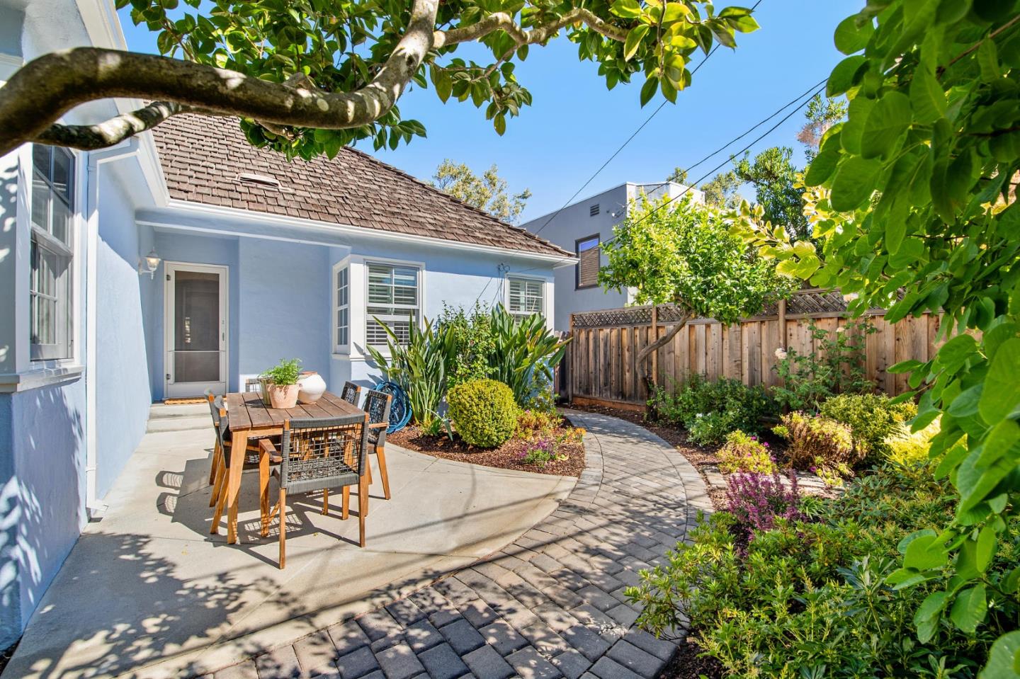 430 Bloomfield Road Burlingame, CA 94010 - Photo 46 of 53 Gallery Image 46