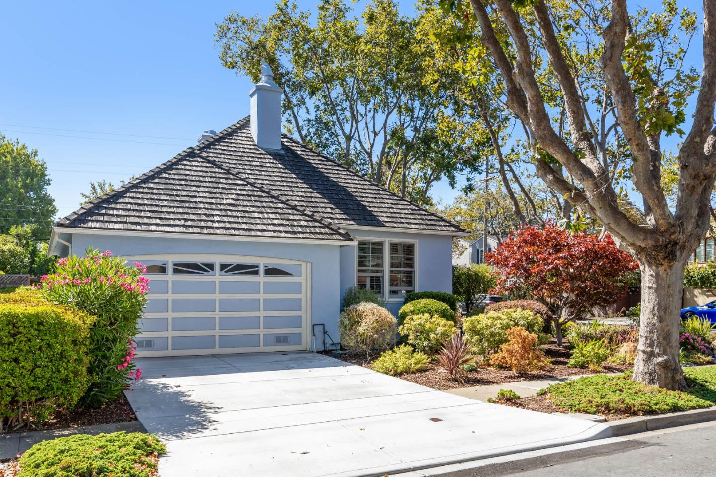 430 Bloomfield Road Burlingame, CA 94010 - Photo 6 of 53 Gallery Image 6