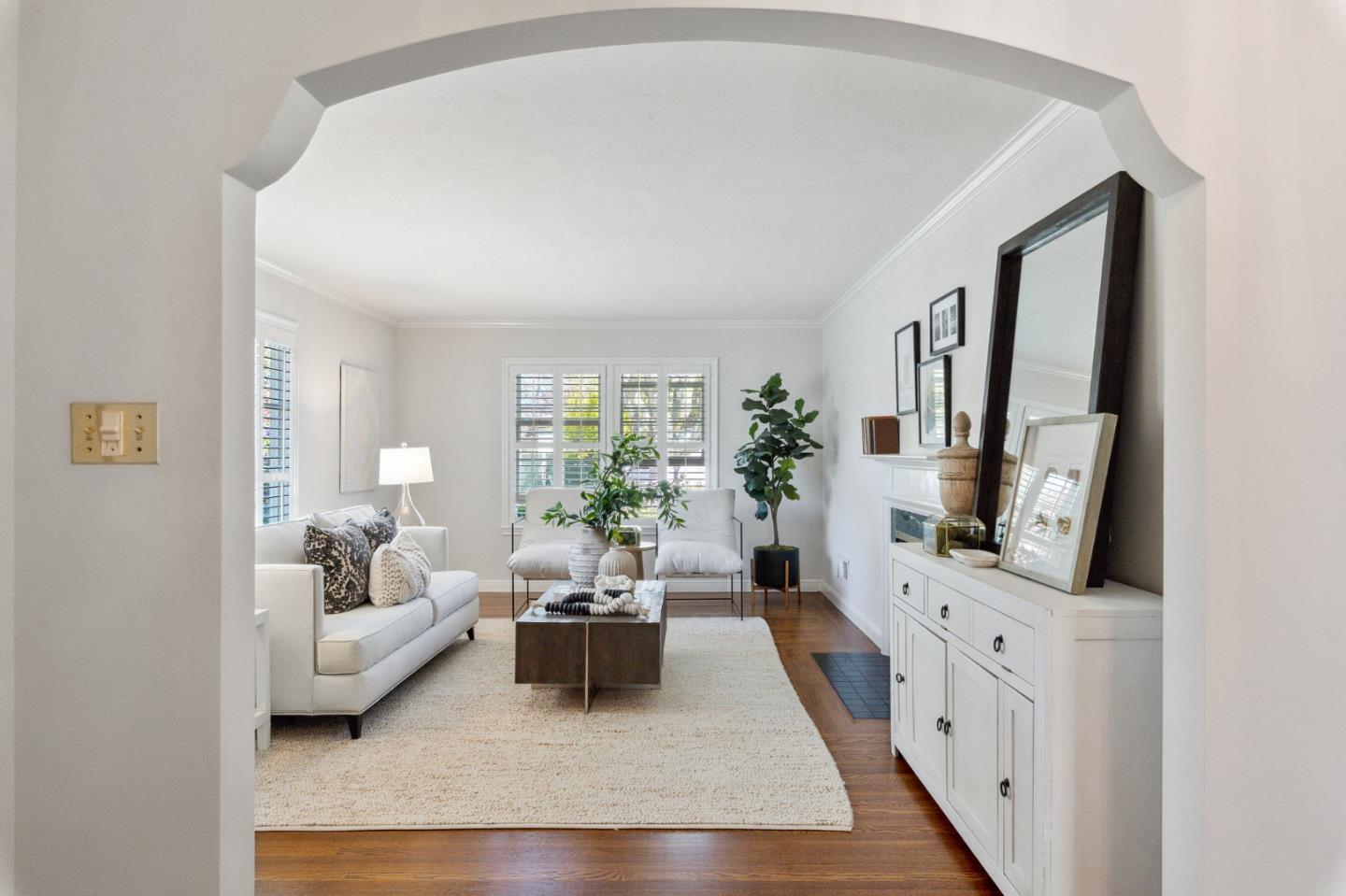 430 Bloomfield Road Burlingame, CA 94010 - Photo 9 of 53 Gallery Image 9