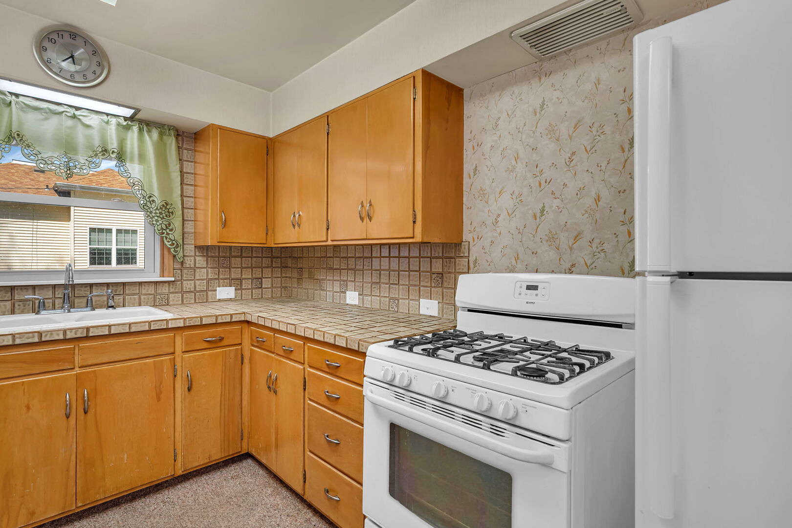 627 East Main Street Morris, IL 60450 - Photo 13 of 30
