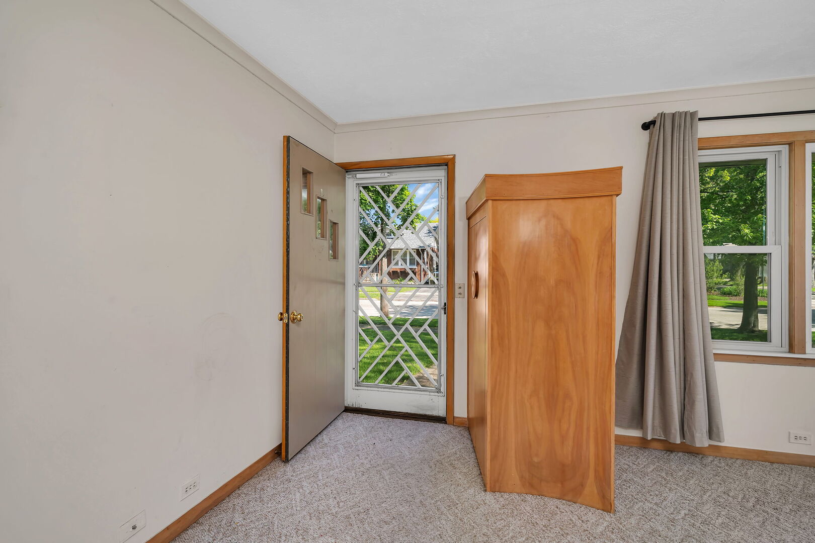 627 East Main Street Morris, IL 60450 - Photo 4 of 30