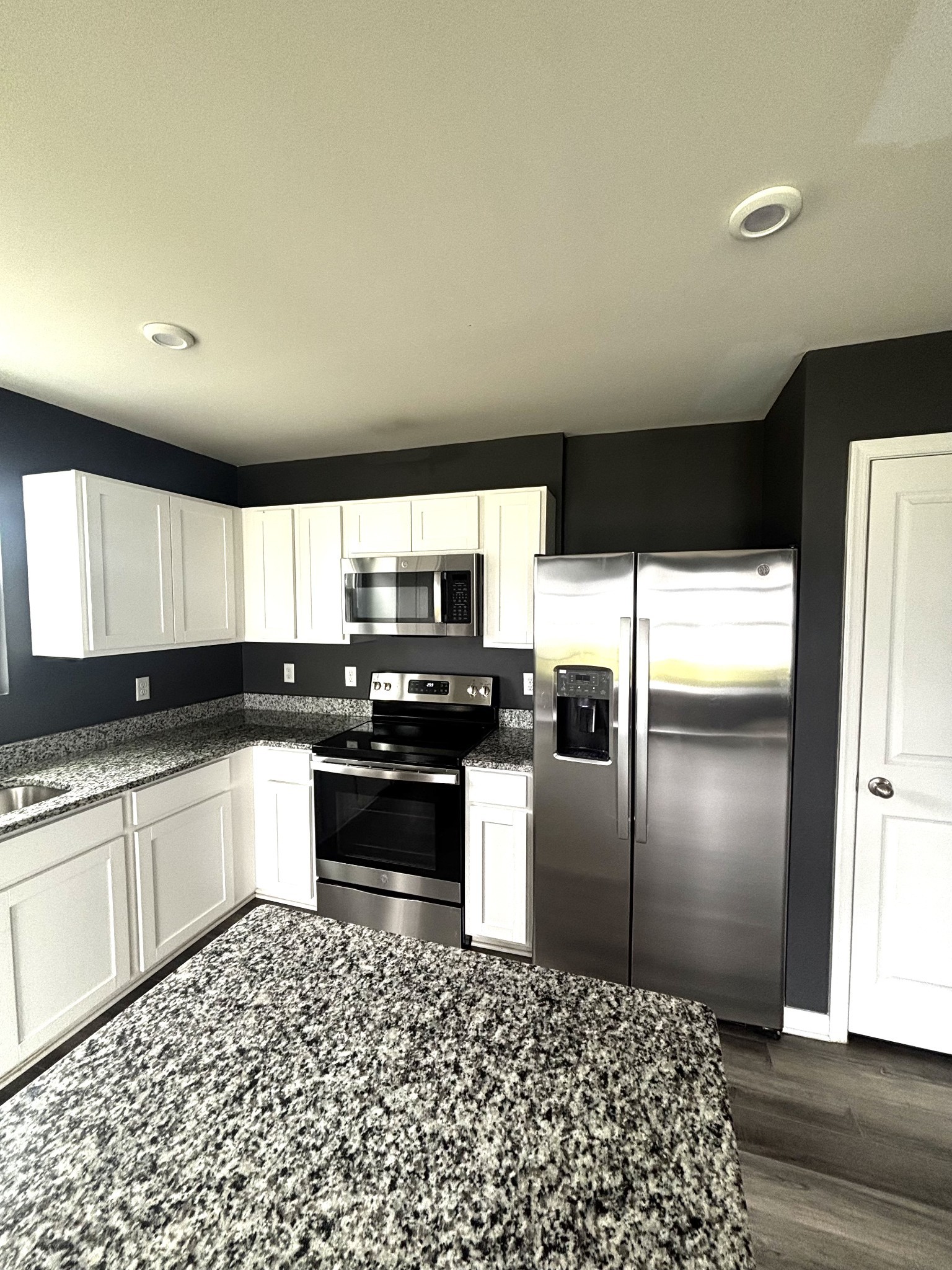 2000 Abberly Cir Spring Hill Spring Hill, TN 37174 - Photo 4 of 16