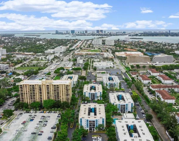 $250,000 | 1470 Northeast 123rd Street, Unit A902, North Miami, FL 33161