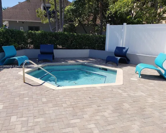 $250,000 | 1470 Northeast 123rd Street, Unit A902, North Miami, FL 33161