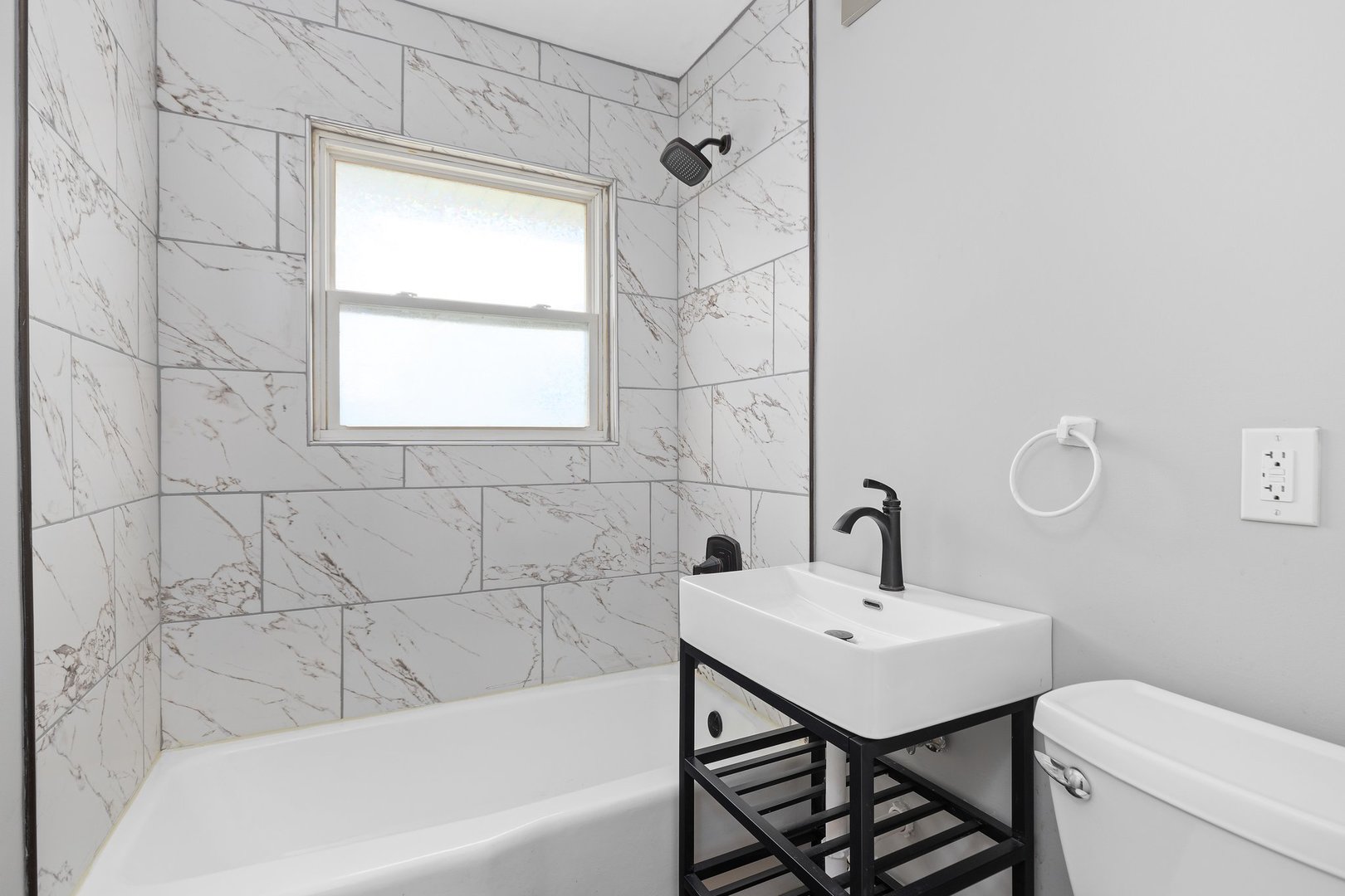 9 Dover Avenue Romeoville, IL 60446 - Photo 5 of 8 Gallery Image 5