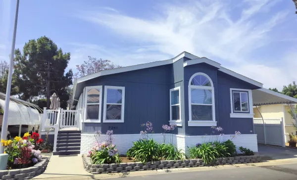 a house view with a outdoor space