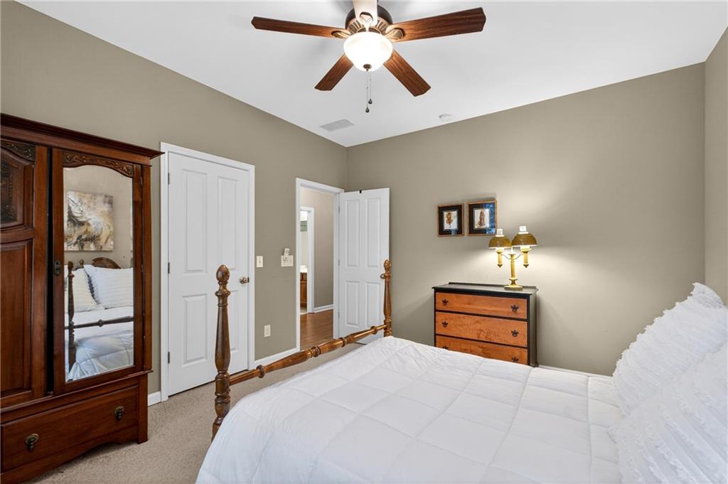 1038 Constitution Way Cumming, GA 30040 - Photo 24 of 43