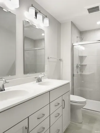 $406,800 | 3175 Goswell Drive, Newburgh, IN 47630