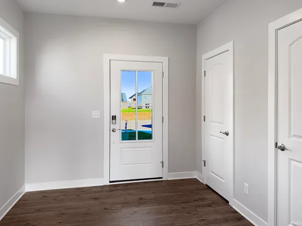 $406,800 | 3175 Goswell Drive, Newburgh, IN 47630