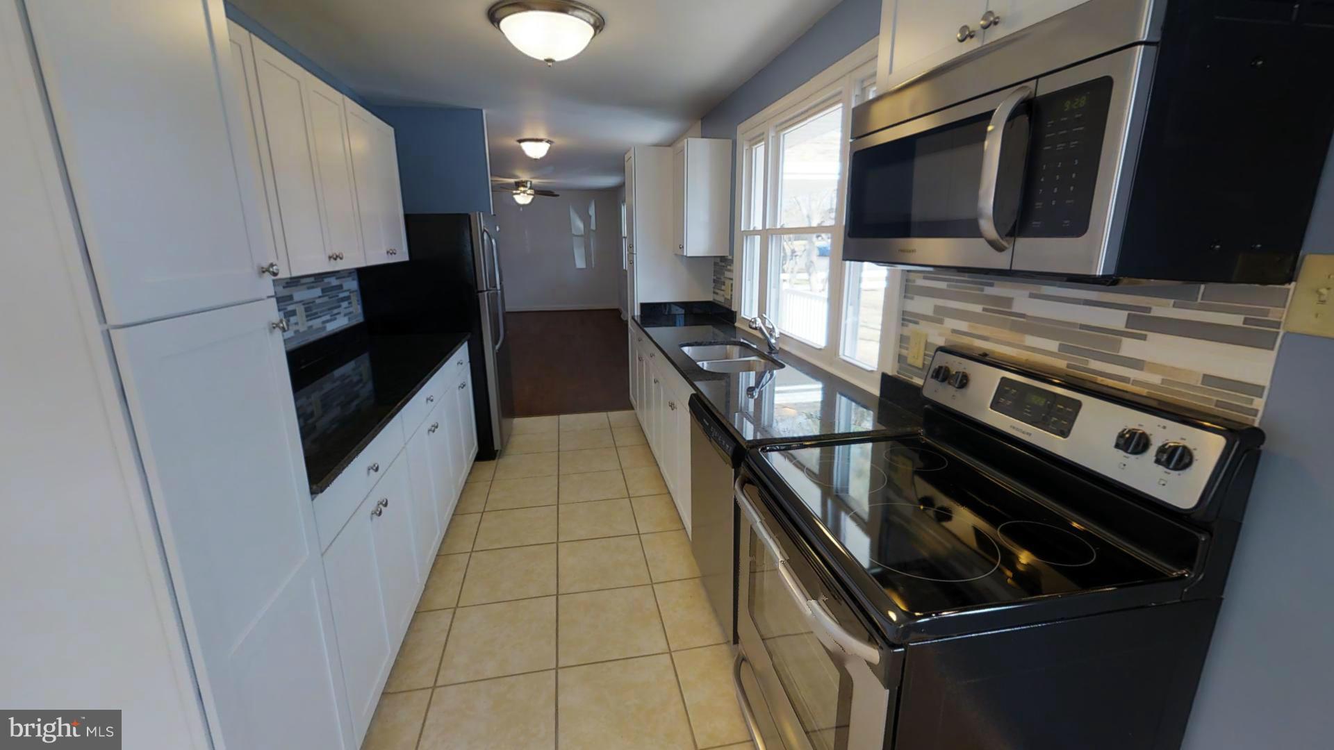 2925 Edgewood Road Bryans Road, MD 20616 - Photo 1 of 18 Kitchen