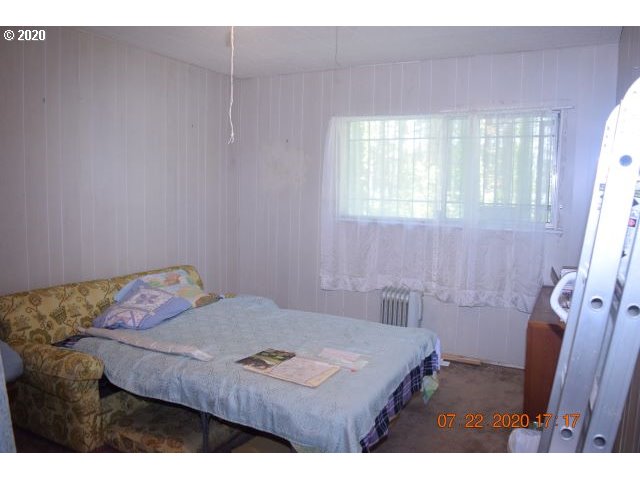 36463 Row River Road Cottage Grove, OR 97424 - Photo 10 of 16 Gallery Image 10