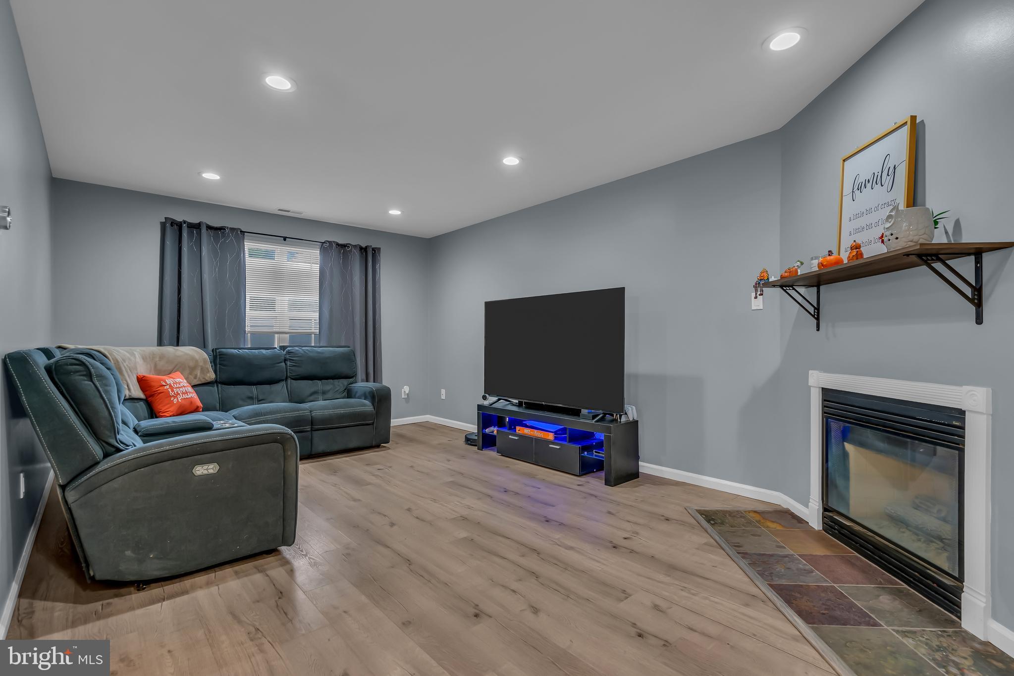 2504 Mason Run Pine Hill, NJ 08021 - Photo 4 of 36