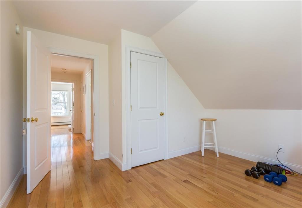 1 Avon Road Cape Elizabeth, ME 04107 - Photo 20 of 31 Bedroom