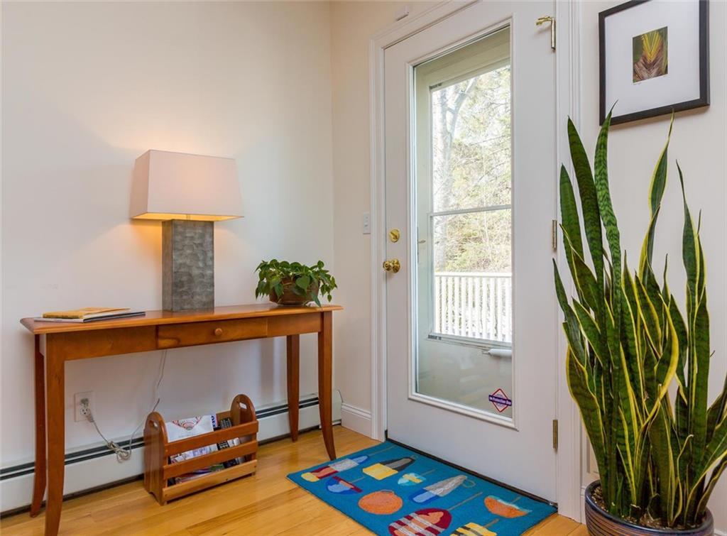 1 Avon Road Cape Elizabeth, ME 04107 - Photo 9 of 31 Access to Deck