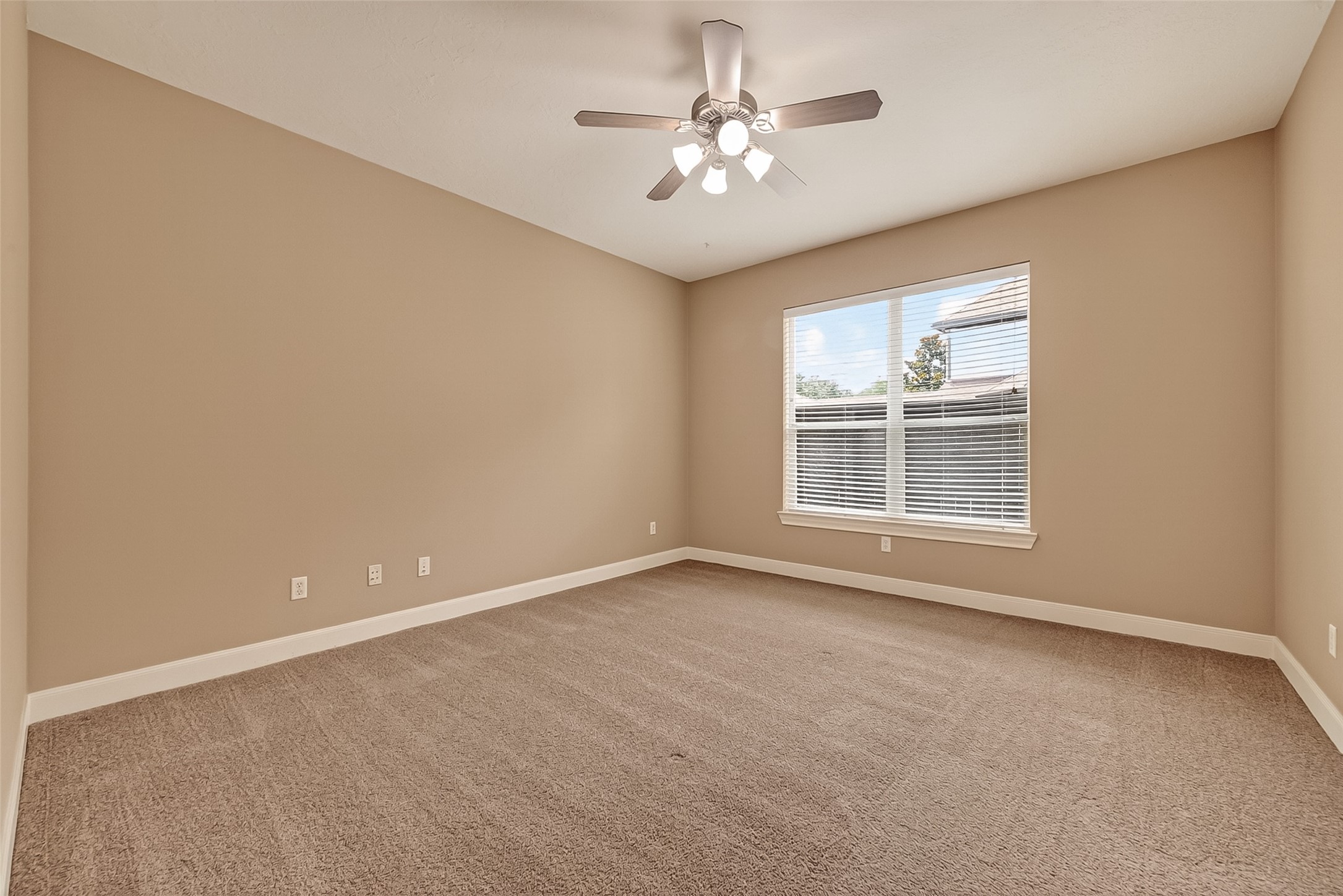 5934 Solar Point Lane Houston, TX 77041 - Photo 35 of 50
