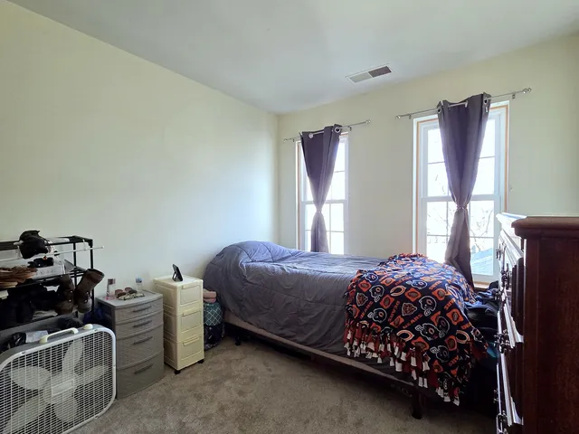 $279,900 | 745 West Streamwood Boulevard, Unit B, Streamwood, IL 60107